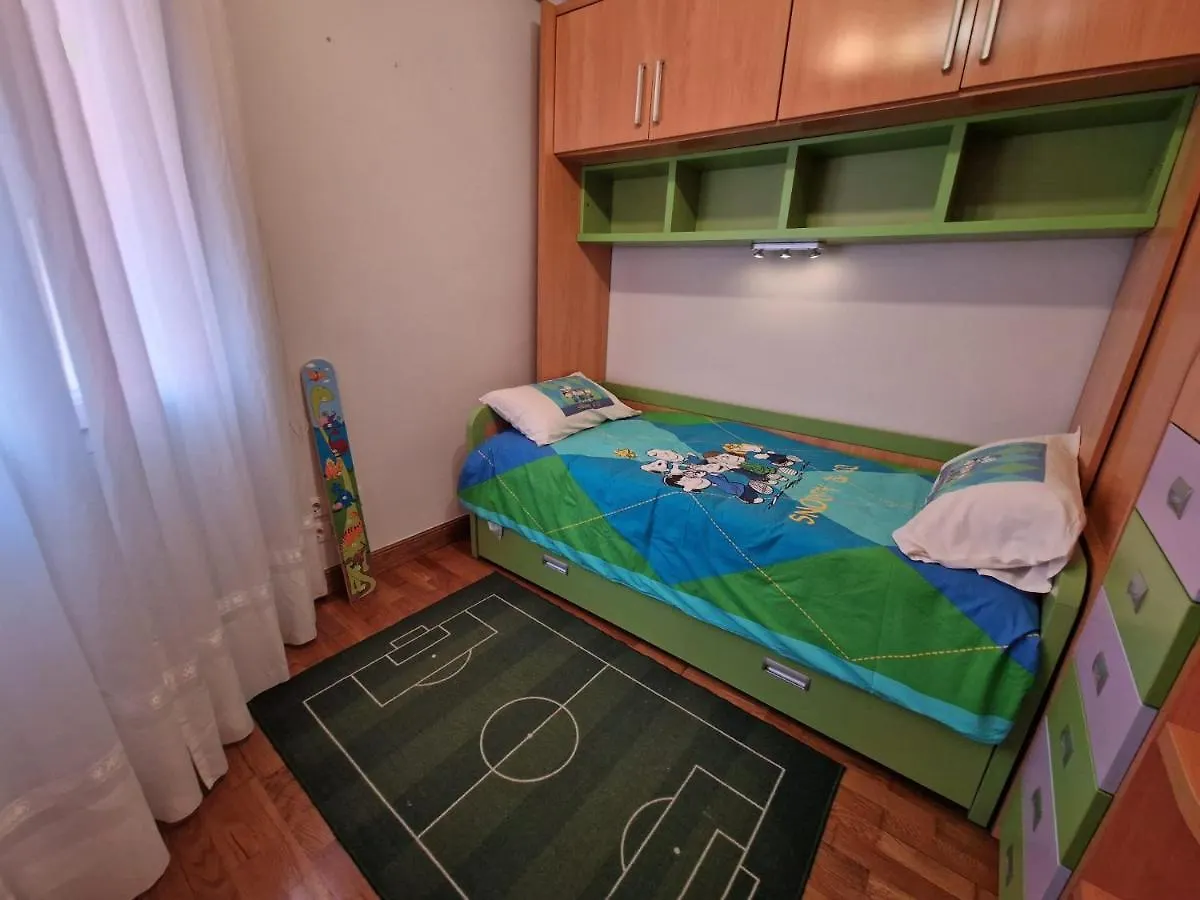 Family Apartment / Apartamento Familiar Getxo Spain