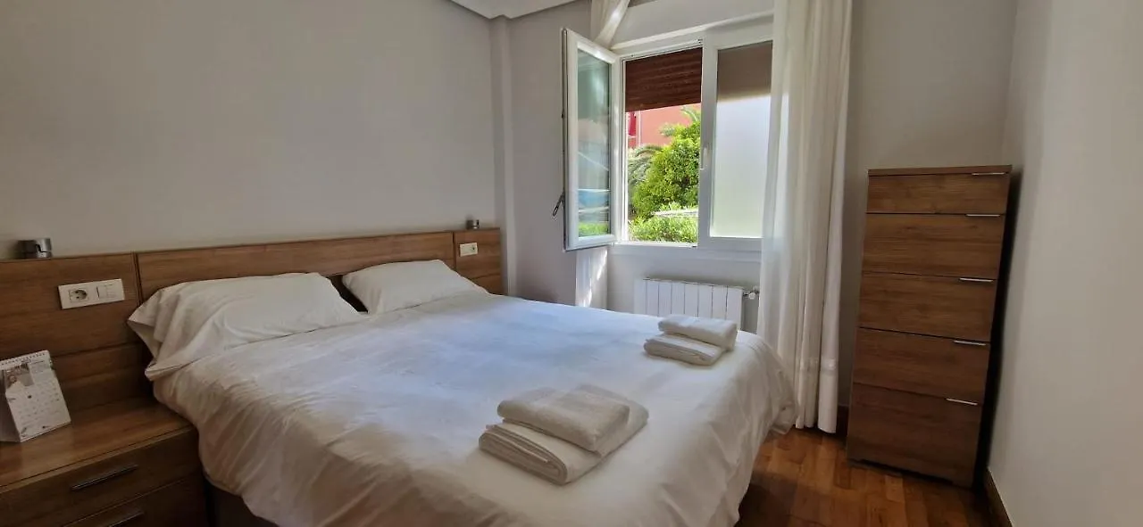 Family Apartment / Apartamento Familiar 格乔