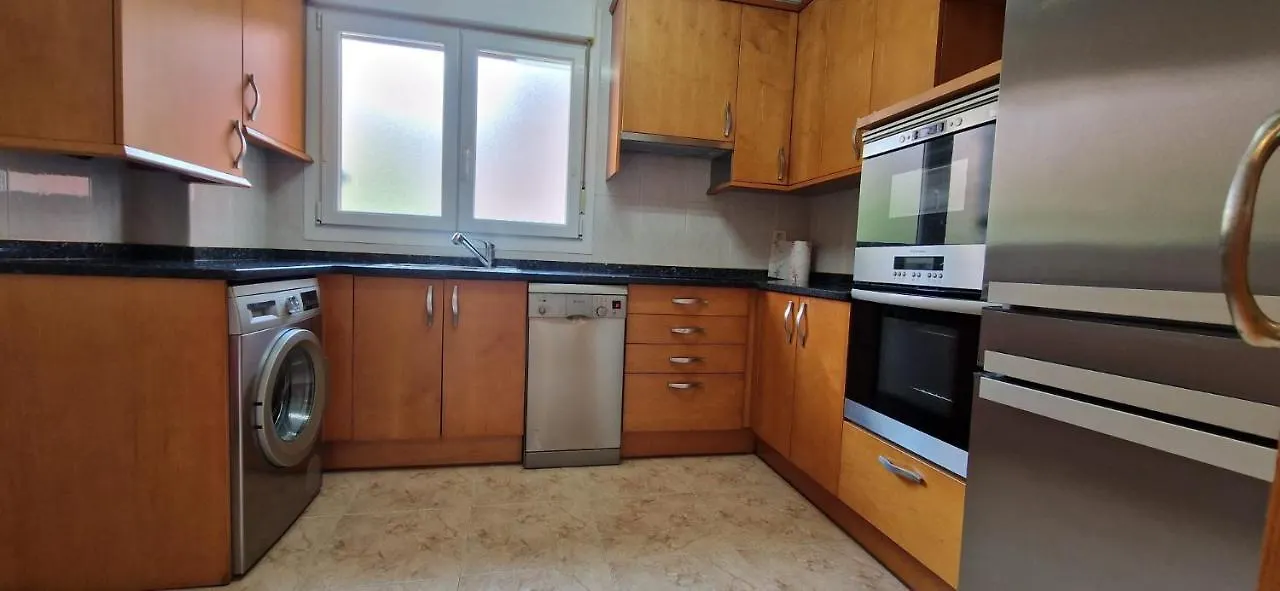 Family Apartment / Apartamento Familiar 格乔 西班牙